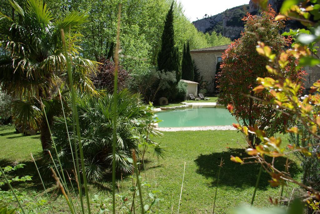 Auberge Du Parc Orgon Exterior foto